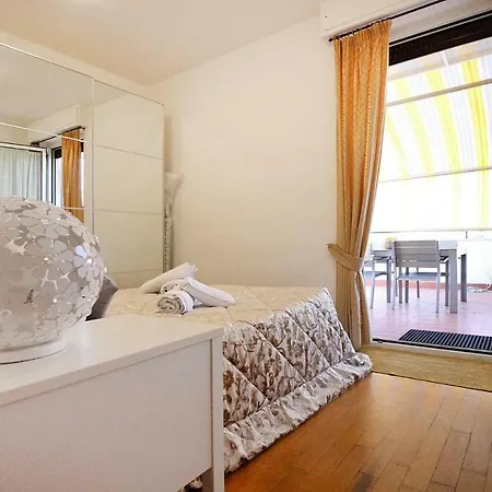 Apartamento Holiday Flat - Ila02360-p
