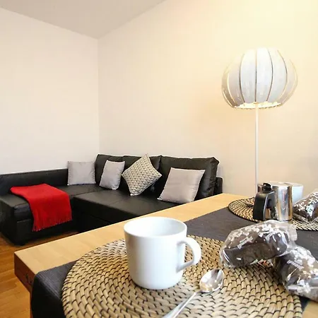 Apartamento Holiday Flat - Ila02360-p Roma